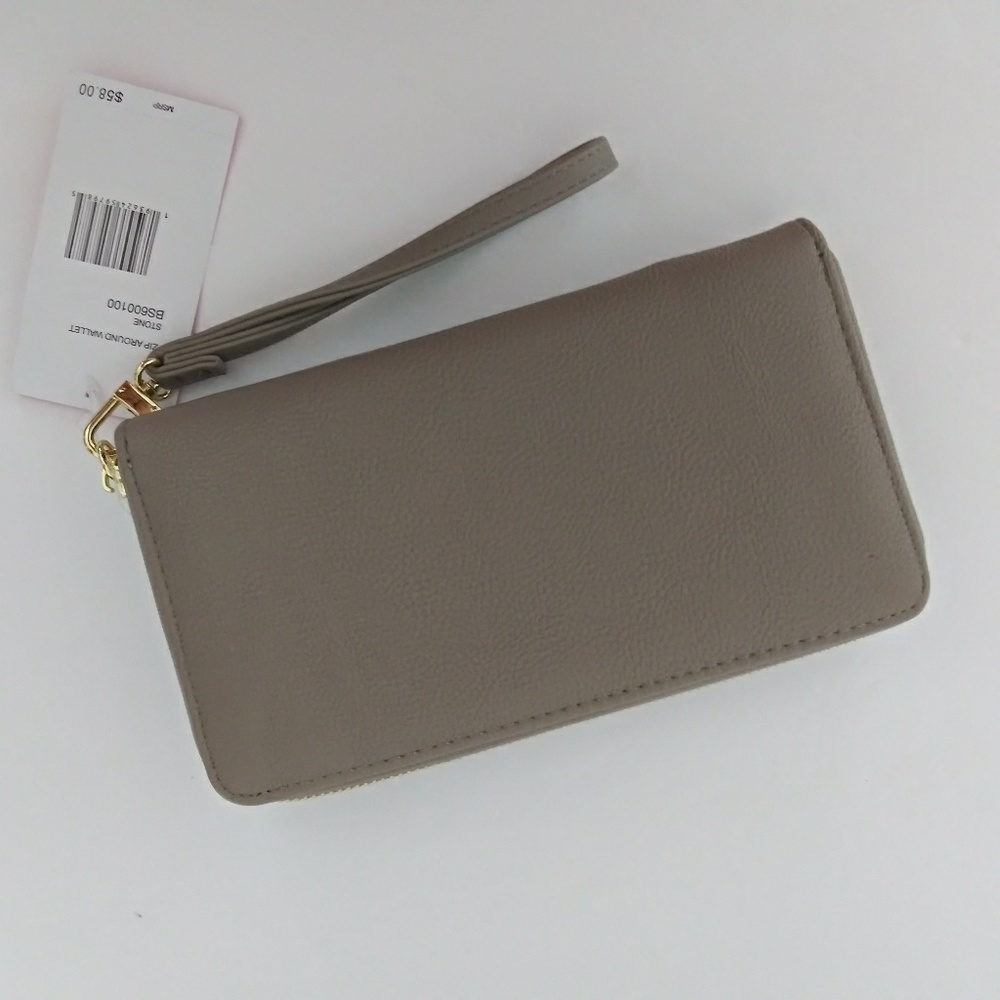 NWT BETSEY JOHNSON WRISTLET WALLET ORGANIZER CASE - Picture 3 of 5